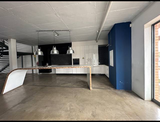 211M² RETAIL TO LET IN HIGHVELD